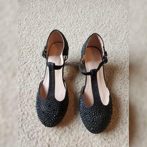 Link Youth Size 2 Dress Shoes